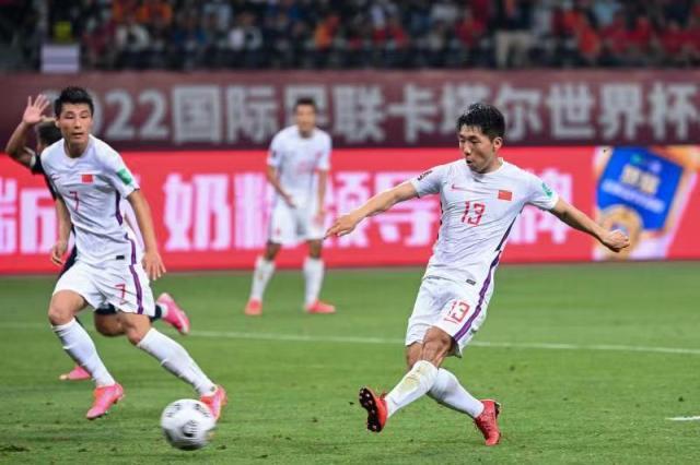 开云体育app-对话金敬道：国足生涯第1球谢吴曦 是时候扛起重任